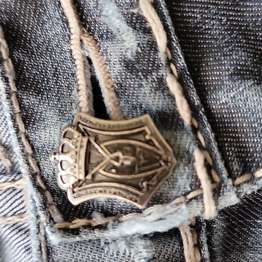 Monarchy Jeans - Picture 4 of 16
